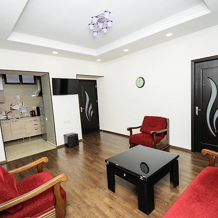 Elegant Modern Apartment 第比利斯 外观 照片
