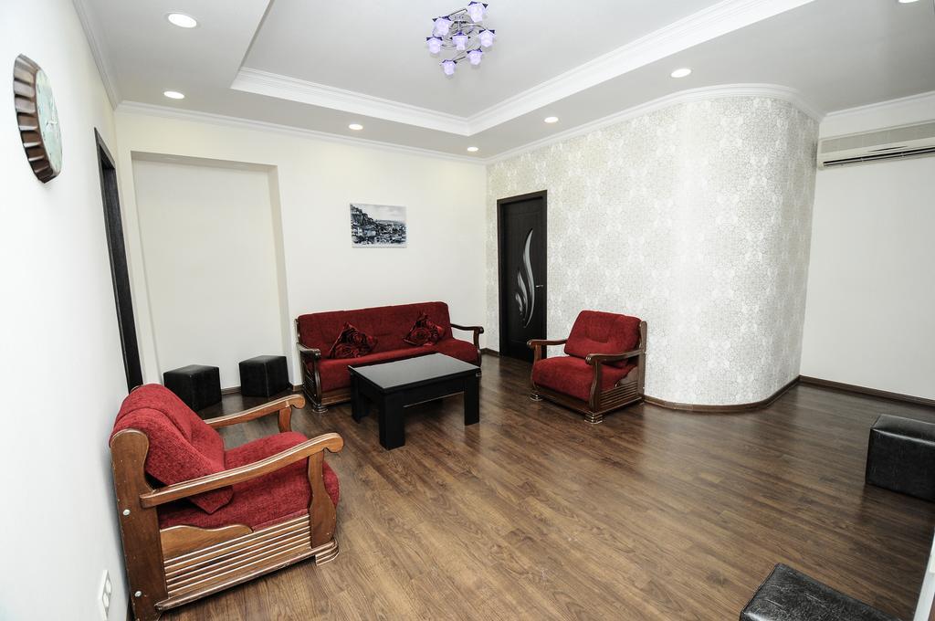 Elegant Modern Apartment 第比利斯 外观 照片