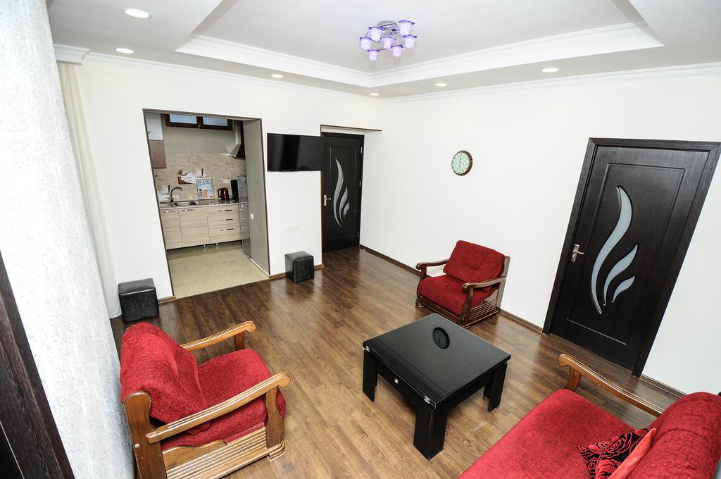 Elegant Modern Apartment 第比利斯 外观 照片