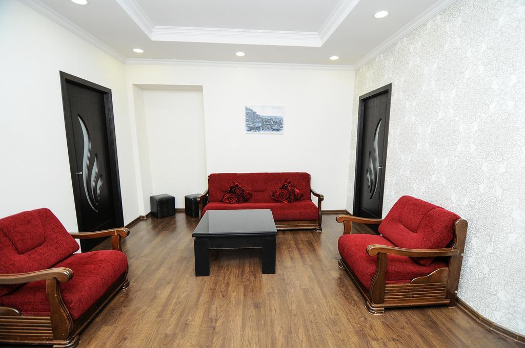 Elegant Modern Apartment 第比利斯 外观 照片
